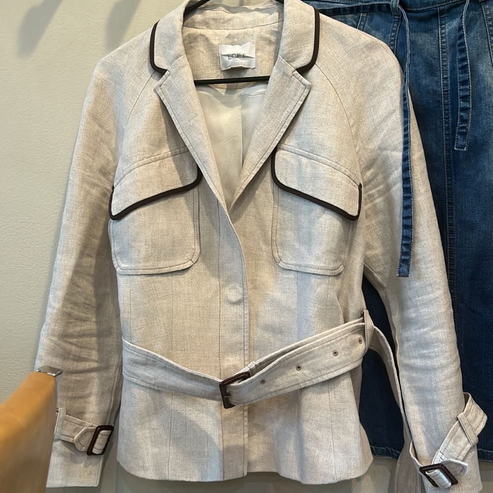 Ann Taylor Loft linen jacket - Picture 5 of 6